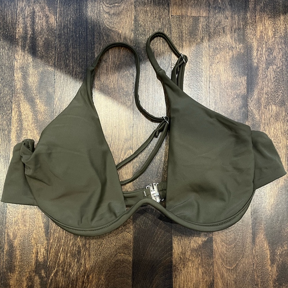 Underwired Tanga Bikini 👙 TOP - Picture 5 of 10
